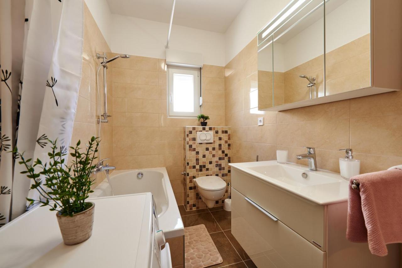Apartman Tim Trogir Eksteriør bilde