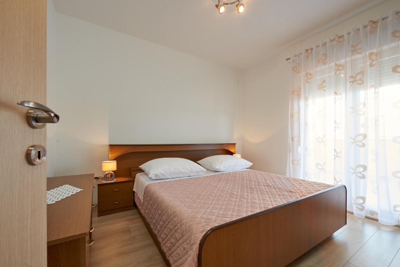 Apartman Tim Trogir Eksteriør bilde