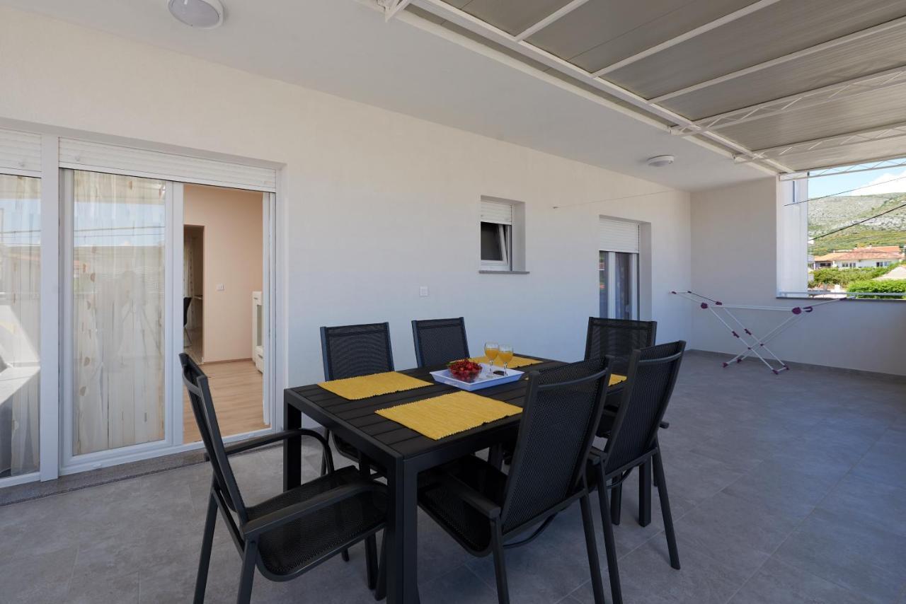 Apartman Tim Trogir Eksteriør bilde