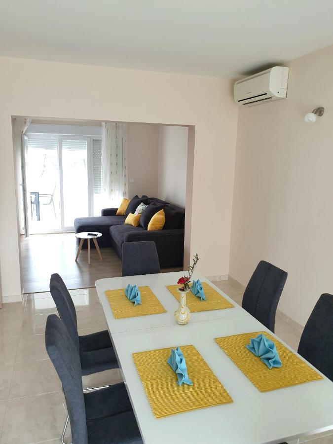 Apartman Tim Trogir Eksteriør bilde