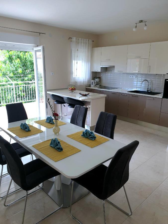 Apartman Tim Trogir Eksteriør bilde